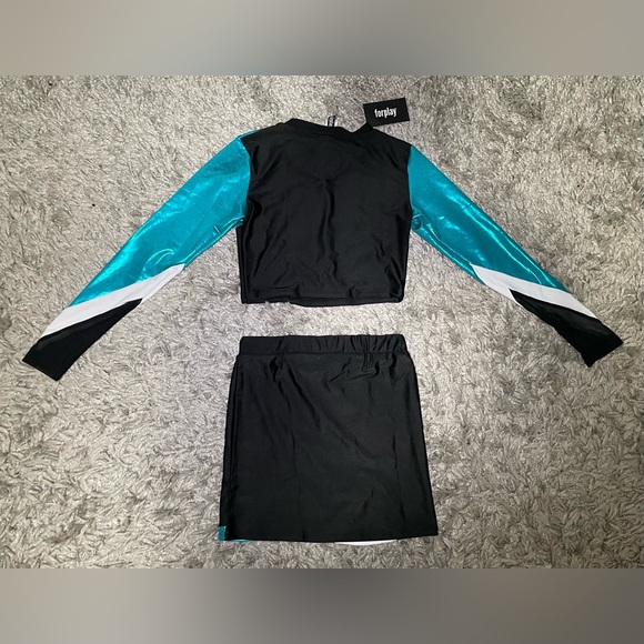 HALLOWEEN 2024: Euphoria Cheerleader costume (2 available) - Picture 3 of 3